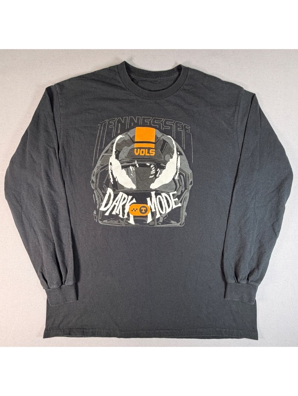 Tennessee Vols Dark Mode Venom Shirt Mens L Black UT Football Long Sleeve Tee